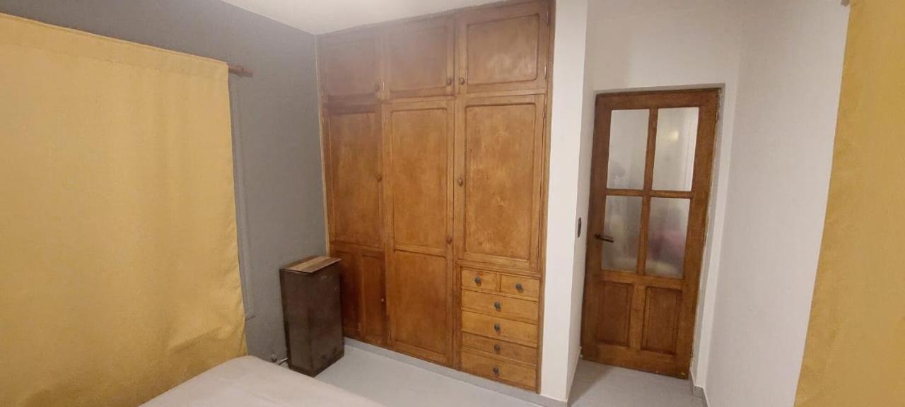 Habitacion En Casa De Familia Cerca De La Laguna Room Next To The Lagoon 乌斯怀亚 外观 照片