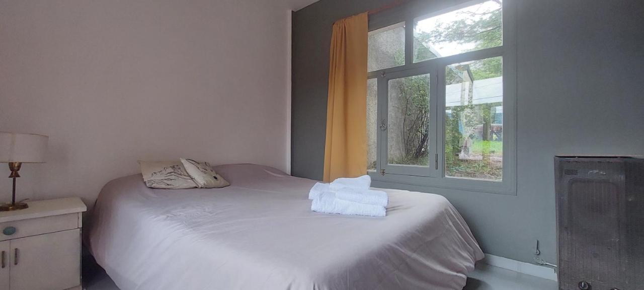 Habitacion En Casa De Familia Cerca De La Laguna Room Next To The Lagoon 乌斯怀亚 外观 照片