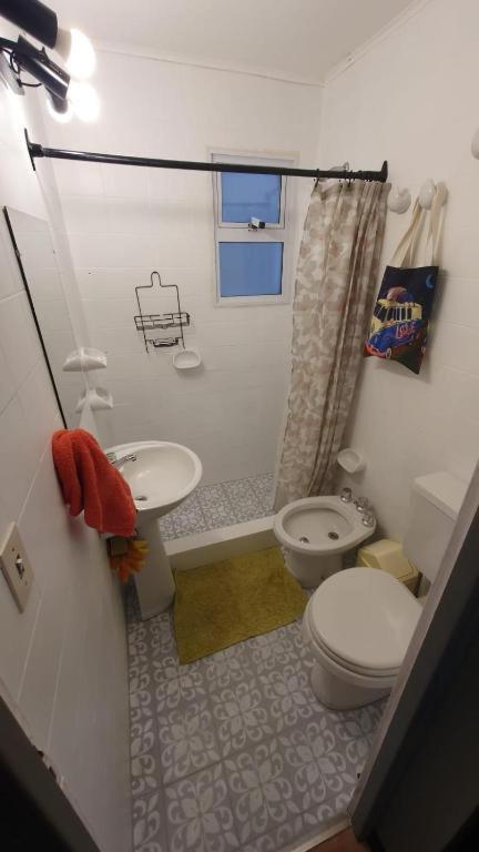 Habitacion En Casa De Familia Cerca De La Laguna Room Next To The Lagoon 乌斯怀亚 外观 照片